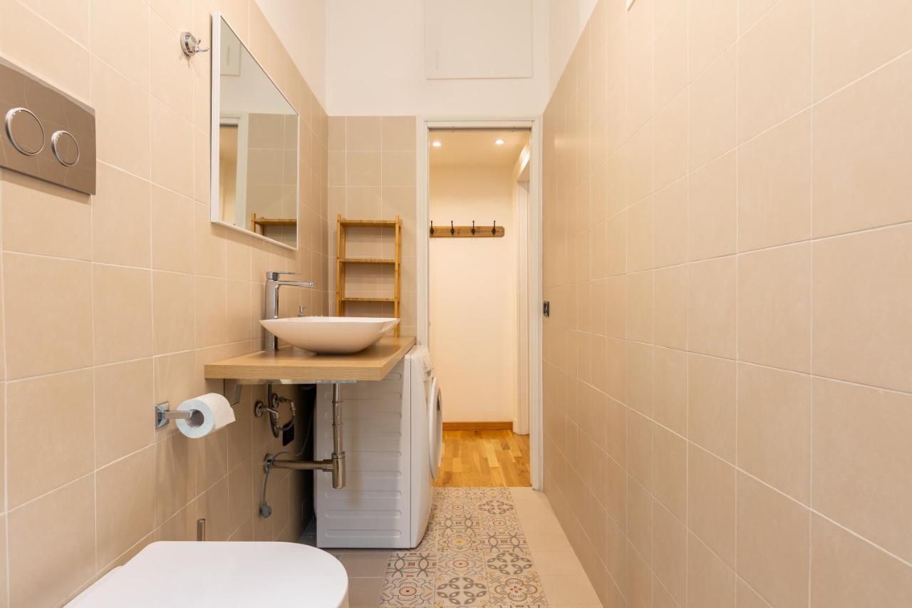 Italianflat - Solari Apartment Милан Экстерьер фото